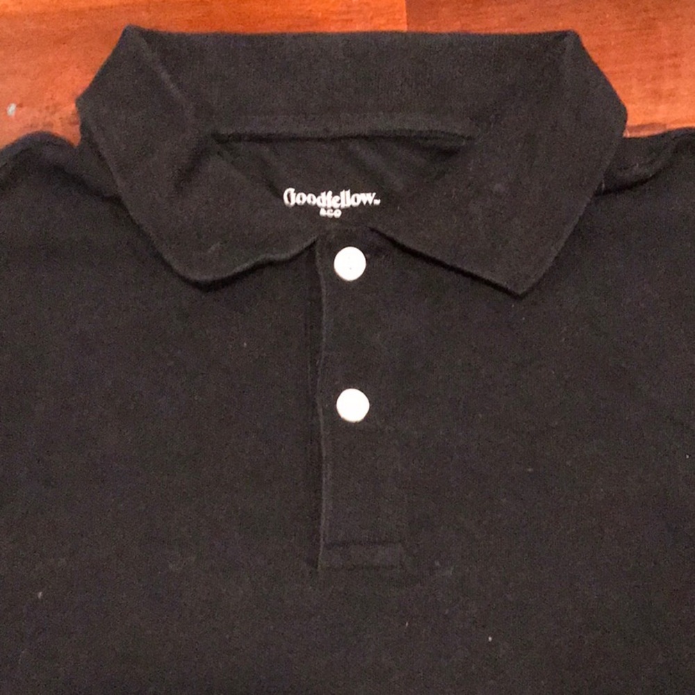 Black polo, T-shirt